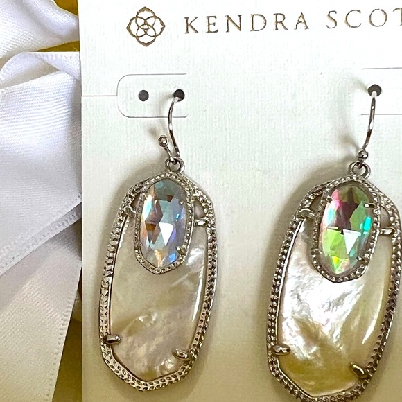 NWT Kendra Scott RARE & Retired Emmy Earrings Silver & Ivory Pearl & Dichroic! - Picture 7 of 15